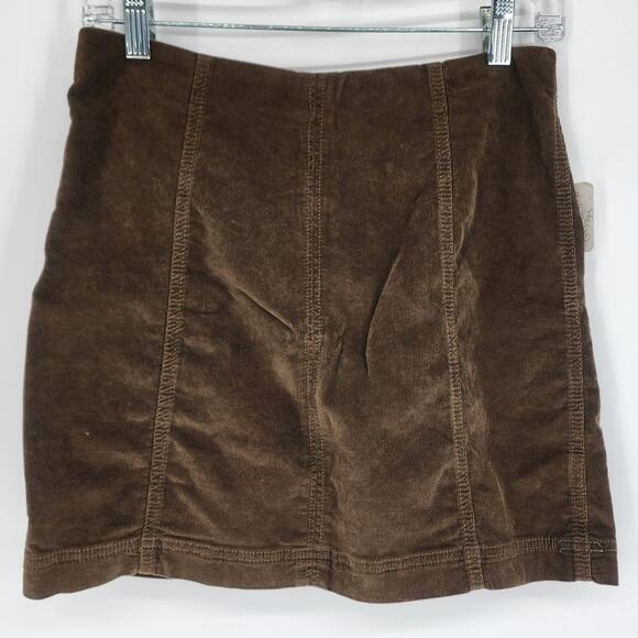 Free People Corduroy Mini Skirt Moss Green Women's Size 8 NWT - Picture 2 of 8